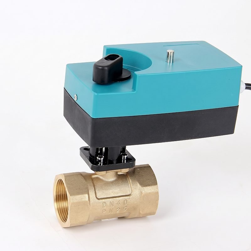 Manual override motorized brass ball valve